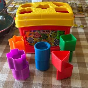 Fisher-Price Shape Sorter Toy - Red, Yellow, Blue, Green Purple